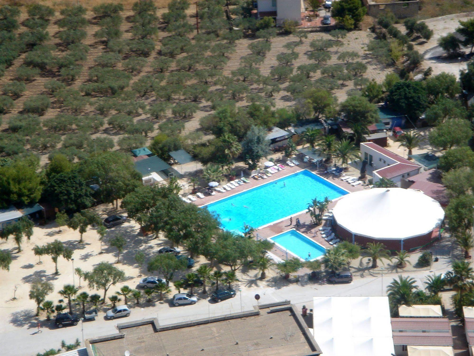 Kamemi Village & Camping Ribera Eksteriør billede