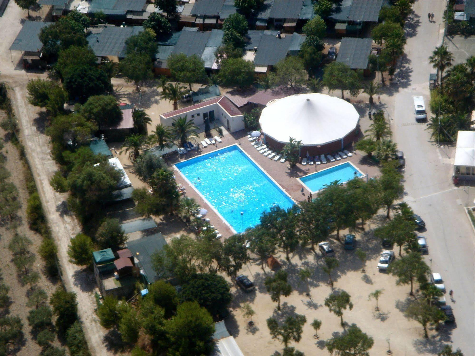 Kamemi Village & Camping Ribera Eksteriør billede